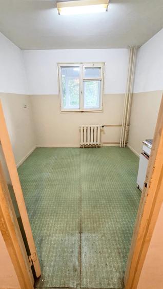 Apartament cu 3 camere în Pantelimon