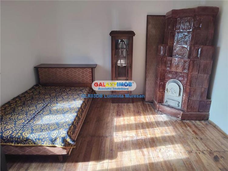 Casă cu 2 camere cu Teren 1208 Mp în Tătărani