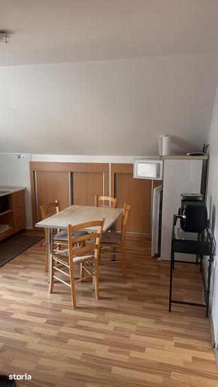 Apartament cu 2 camere în Tractorul