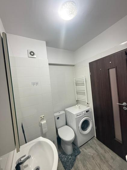VANZARE GARSONIERA DECOMANDATA CU BALCON- ETAJ INTERMEDIAR STR TINERETULUI - 10