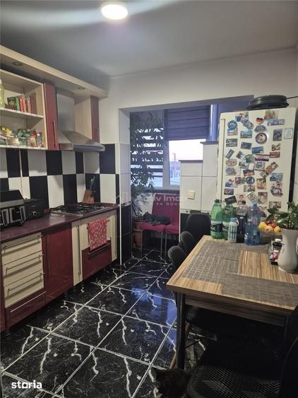 Apartament cu 3 camere în Aradul Nou