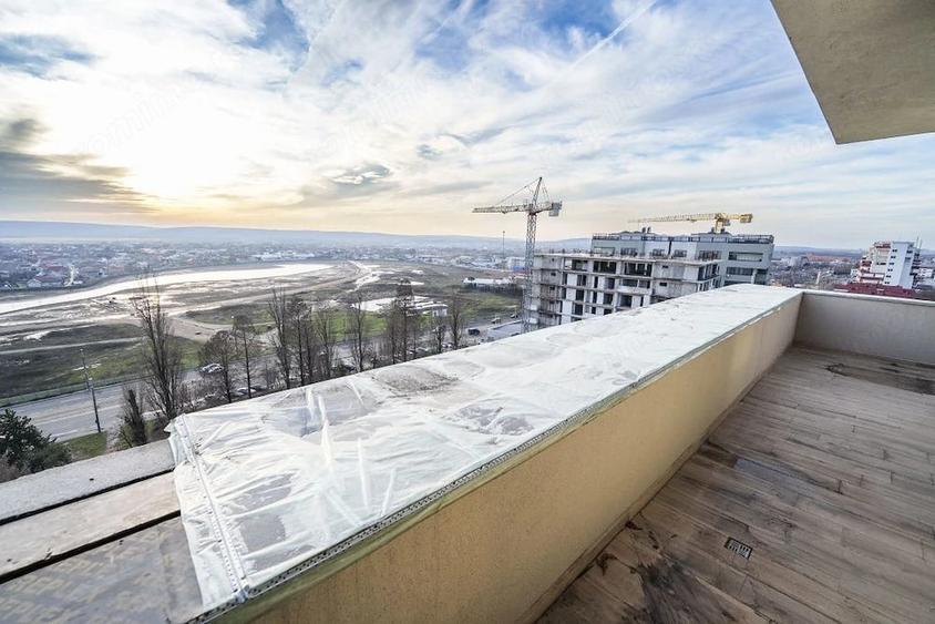 Apartament tip penthouse 3 camere cu priveli?te - 15