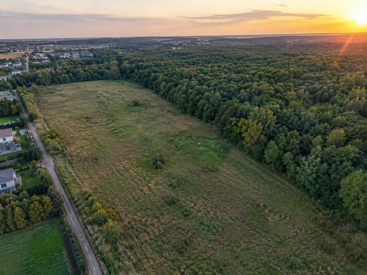 Teren Construcții intravilan de 5000 mp, în Tunari