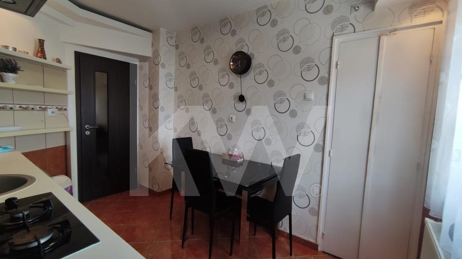 Apartament cu 3 camere semidecomandat, mobilat în Arhitecților - Calea Cisnădiei