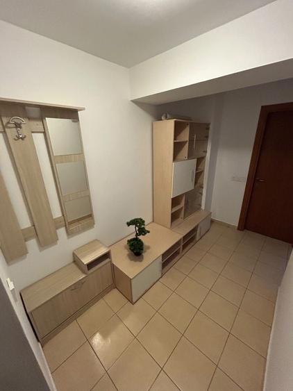 Apartament cu 2 camere decomandat în Vitan