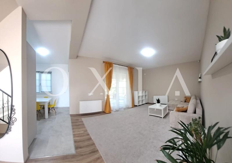 Duplex cu 5 camere cu Canalizare în Dumbrăvița