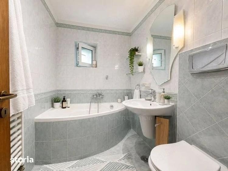 Apartament cu 4 camere decomandat, mobilat în Eminescu