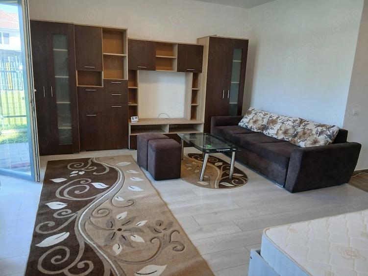 Garsonieră decomandată în Complex Studențesc