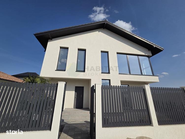 Casă cu 4 camere cu Teren 300 Mp în Băneasa