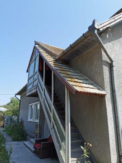 Casă individuală cu 4 camere cu Canalizare în Ograda