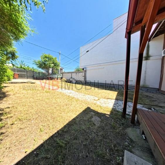 Casă cu 3 camere cu Teren 253 Mp în Giulești Sârbi