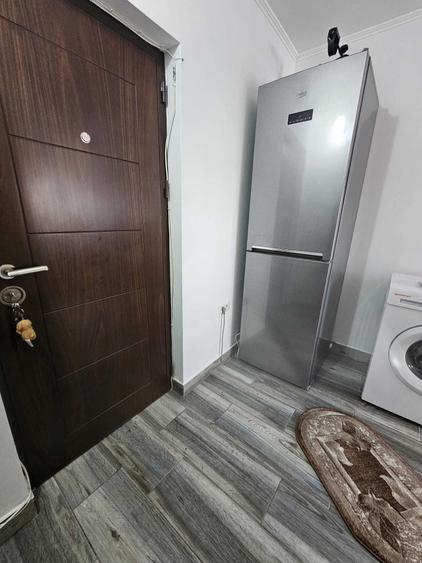 Garsonieră semidecomandată în Central