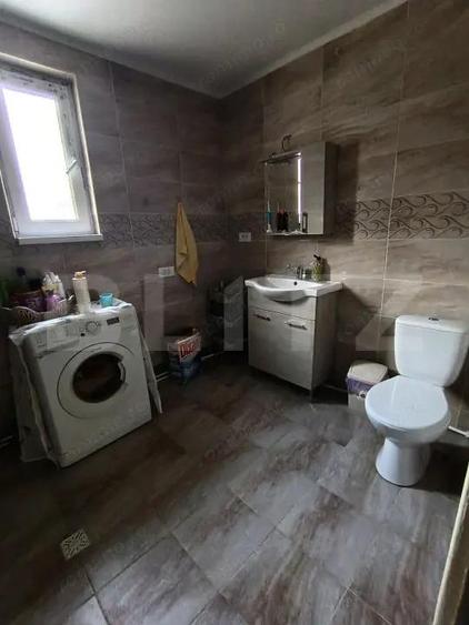 Casă cu 3 camere cu Teren 500 Mp în Aghireș