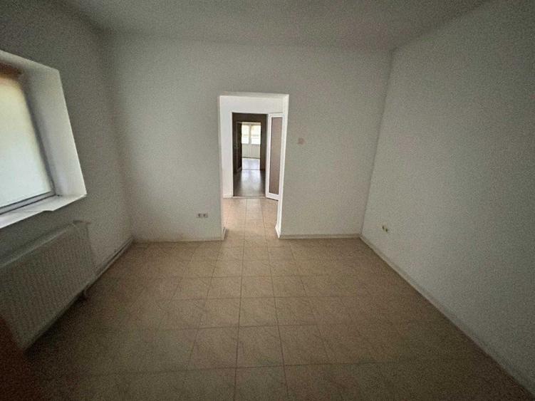 Spațiu comercial, de 106 mp, în Central