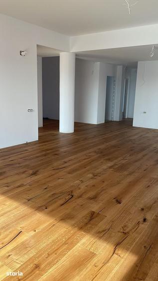 Casă cu 4 camere cu Teren 550 Mp în Moara Vlăsiei