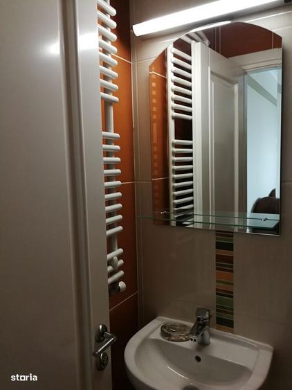 Apartament cu 2 camere semidecomandat în Central