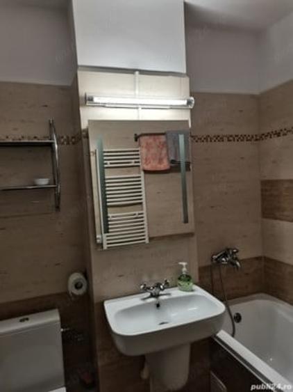 Apartament cu 2 camere decomandat în Griviței