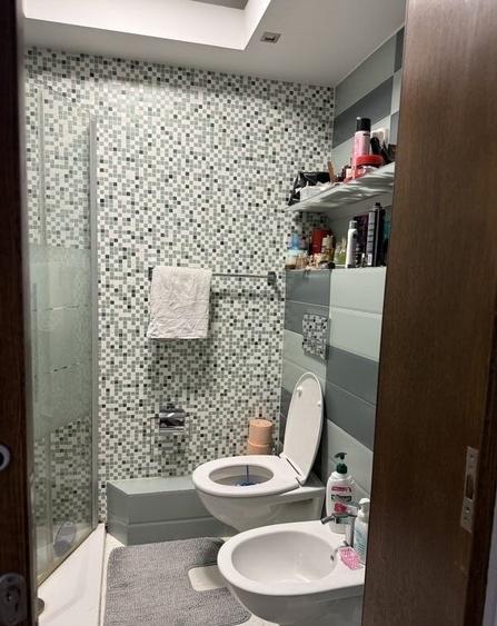 Apartament cu 2 camere semidecomandat, mobilat în Cișmigiu