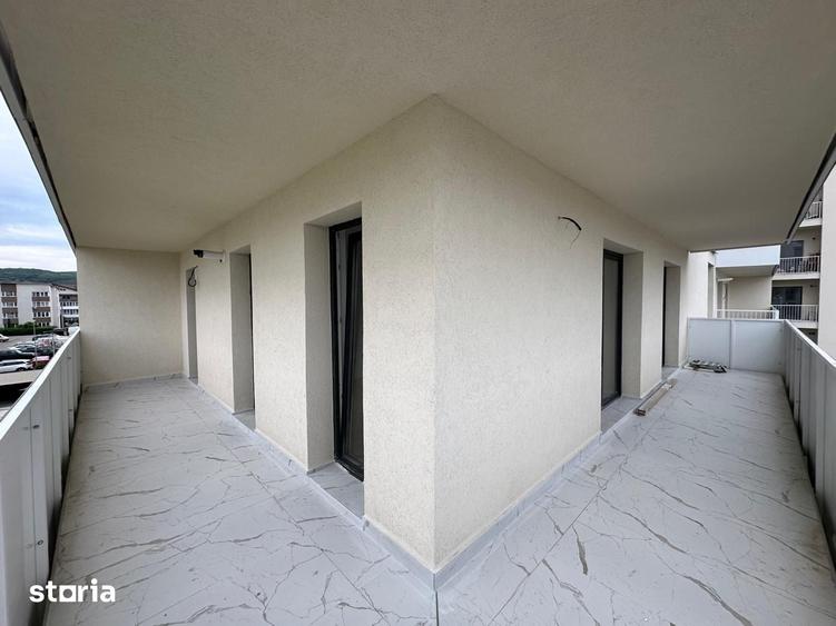 Apartament cu 3 camere în Florești
