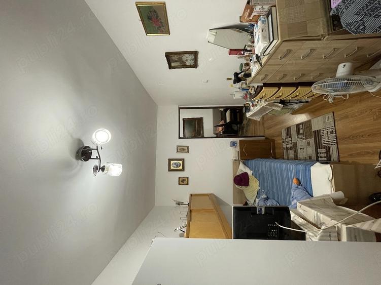 Apartament cu 3 camere decomandat, mobilat în Girocului