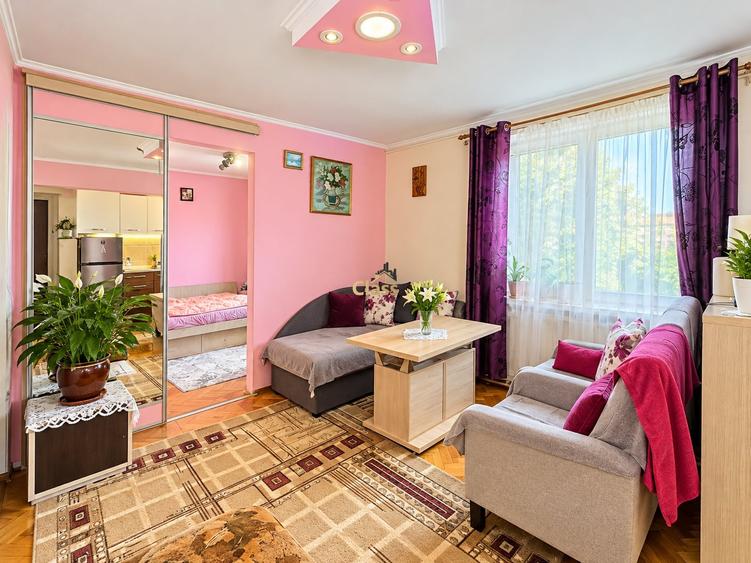 Apartament cu 2 camere semidecomandat, mobilat în Gheorgheni