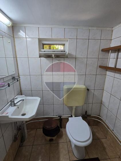 Casă individuală cu 4 camere cu Teren 303 Mp în Prelungirea Ferentari