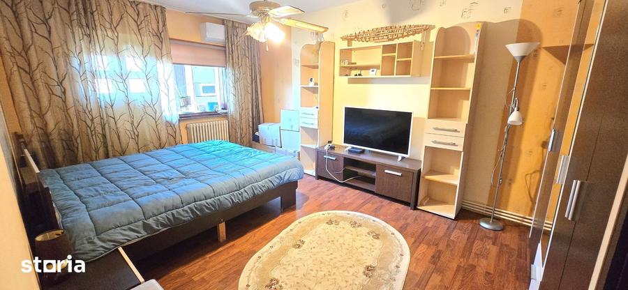 Apartament cu 3 camere în Ultracentral
