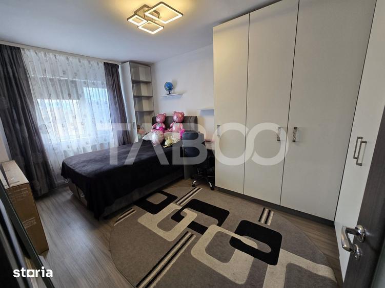 Apartament cu 3 camere decomandat în Mihai Viteazul