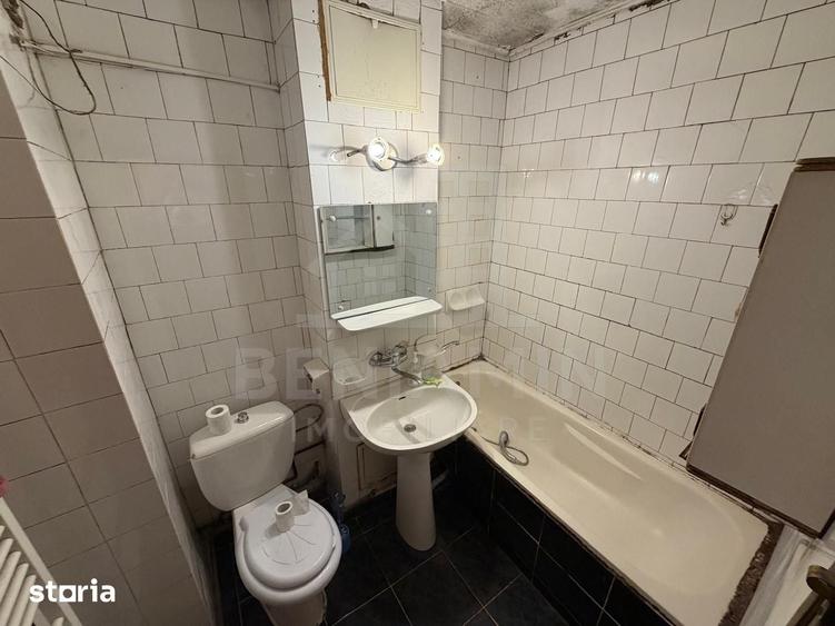 Apartament cu 3 camere decomandat în Lăpuș Argeș