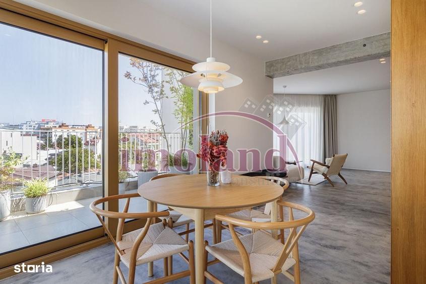 Unique Penthouse with 2 terraces and parking - Central Bucharest - 2