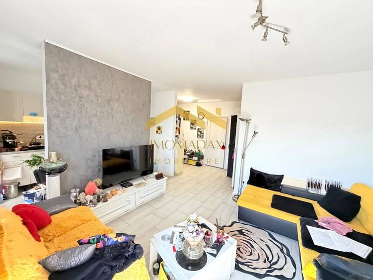 Apartament cu 2 camere decomandat în Giarmata