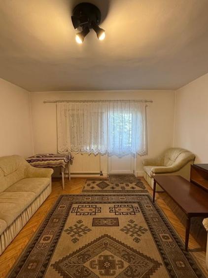Apartament cu 2 camere semidecomandat în Micro 16