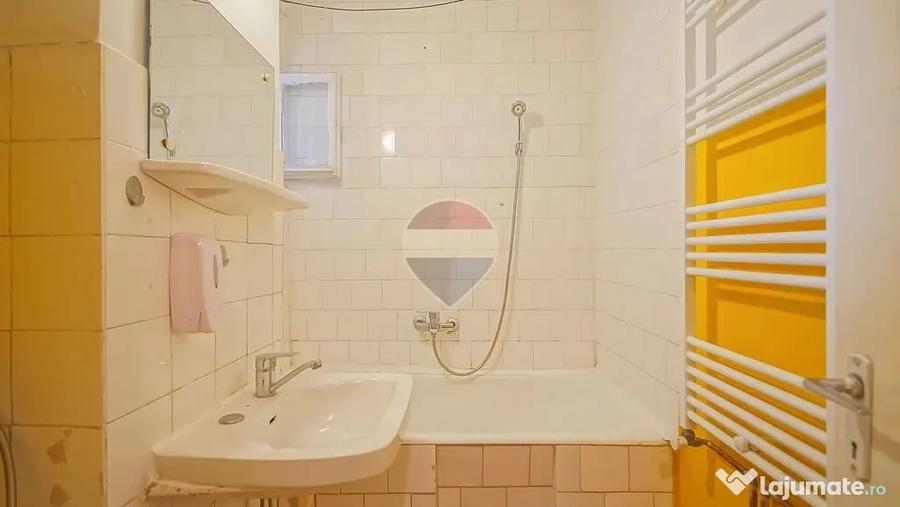 Apartament cu 2 camere semidecomandat în Est