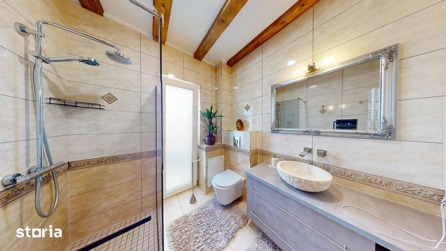 Apartament cu 4 camere în Central
