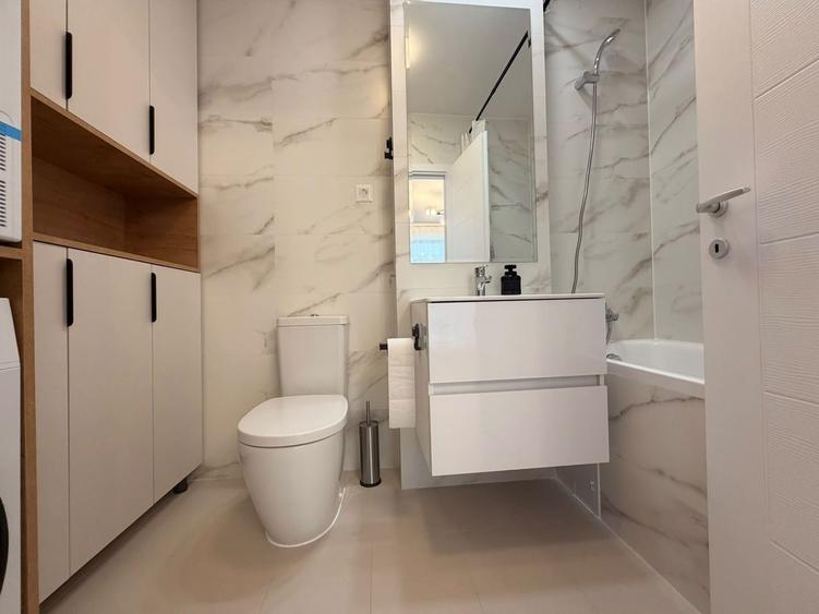 Apartament cu 2 camere semidecomandat în Theodor Pallady