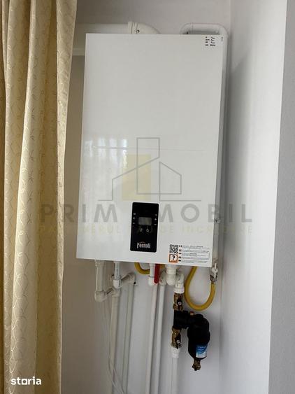 Apartament cu 3 camere în Podu Roș