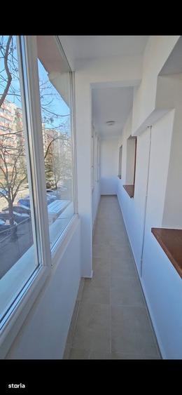 Apartament cu 3 camere în Tei
