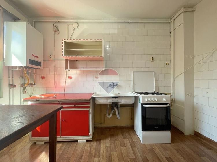 Apartament cu 2 camere decomandat în Astra