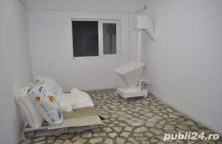 Spațiu comercial, de 220 mp, în Ștefan Vodă