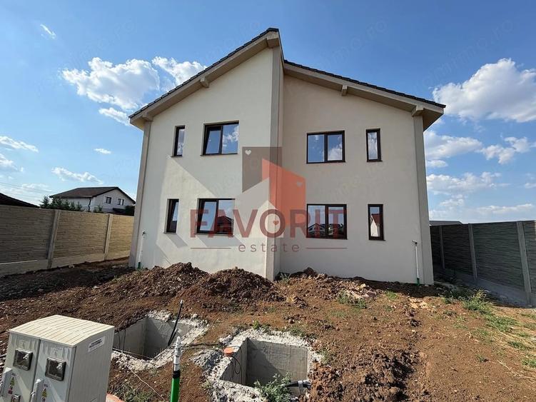 Casă cu 3 camere cu Teren 330 Mp în Sânandrei