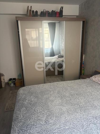 Apartament cu 3 camere decomandat, mobilat în Trivale