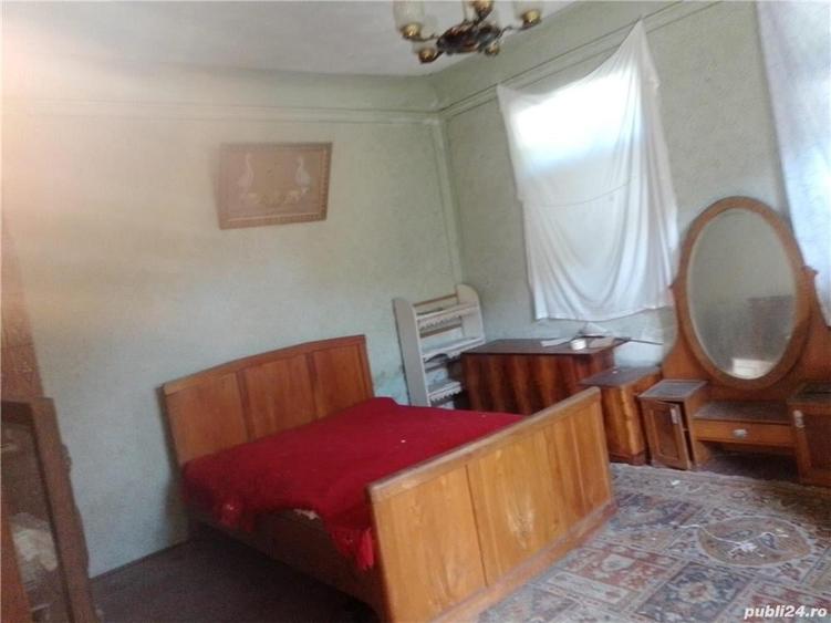 Casă cu 4 camere cu Teren 500 Mp în Central