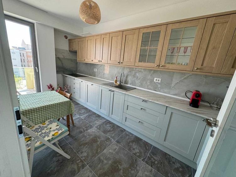 Apartament cu 2 camere semidecomandat în Dosu Bricii