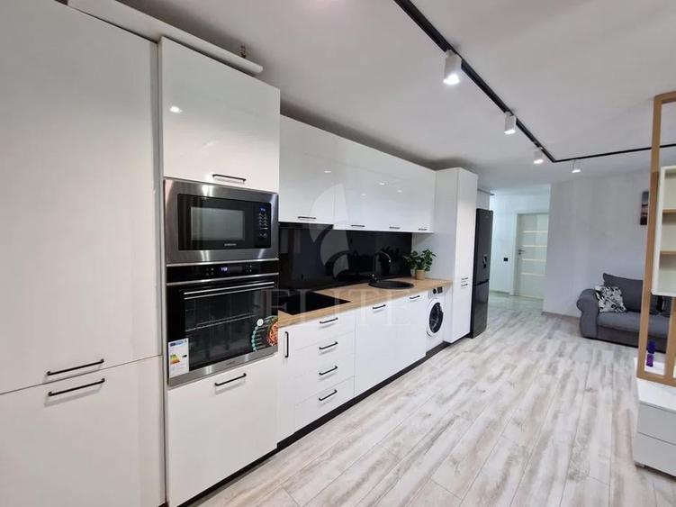 Apartament cu 2 camere semidecomandat, mobilat în Dâmbul Rotund — fotografia 1