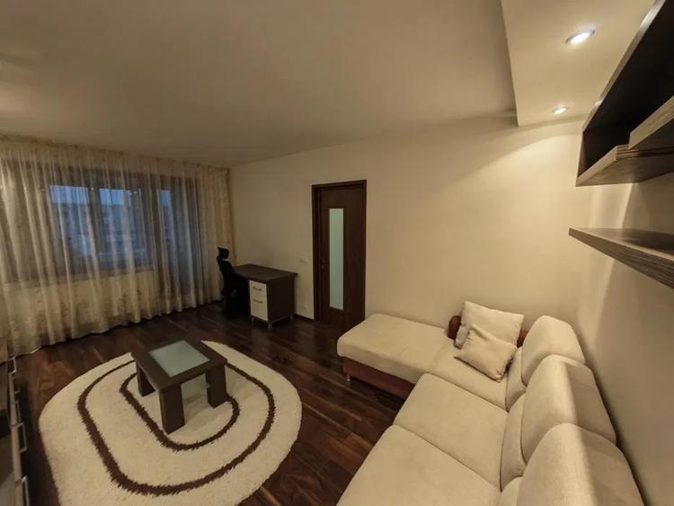 Apartament cu 2 camere decomandat, mobilat în Nicolae Grigorescu