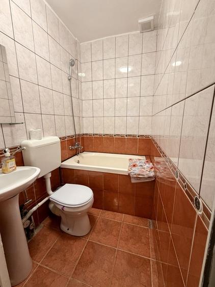 Garsonieră, mobilată în Lipovei