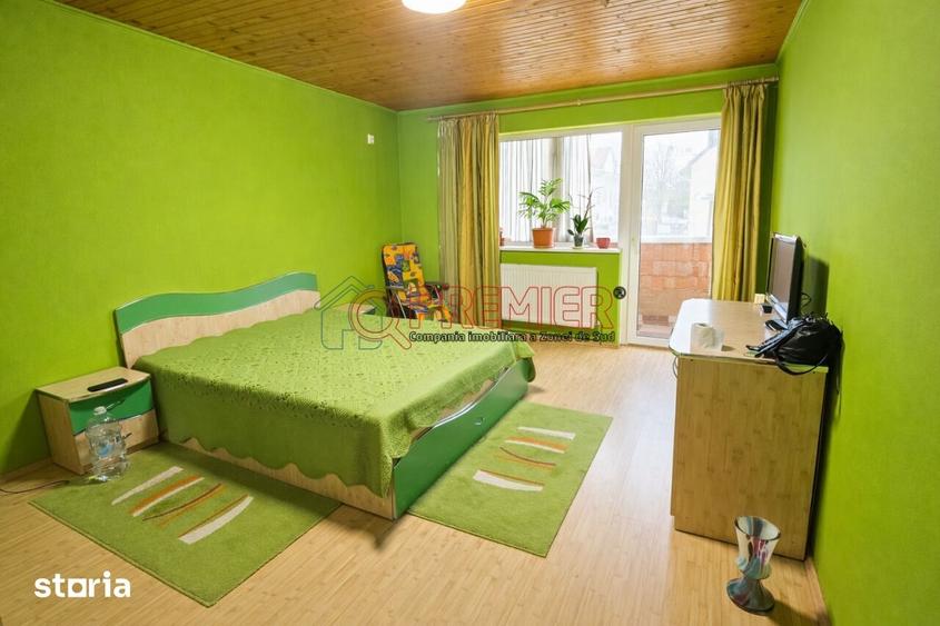 Casă cu 4 camere cu Teren 282 Mp în Apărătorii Patriei