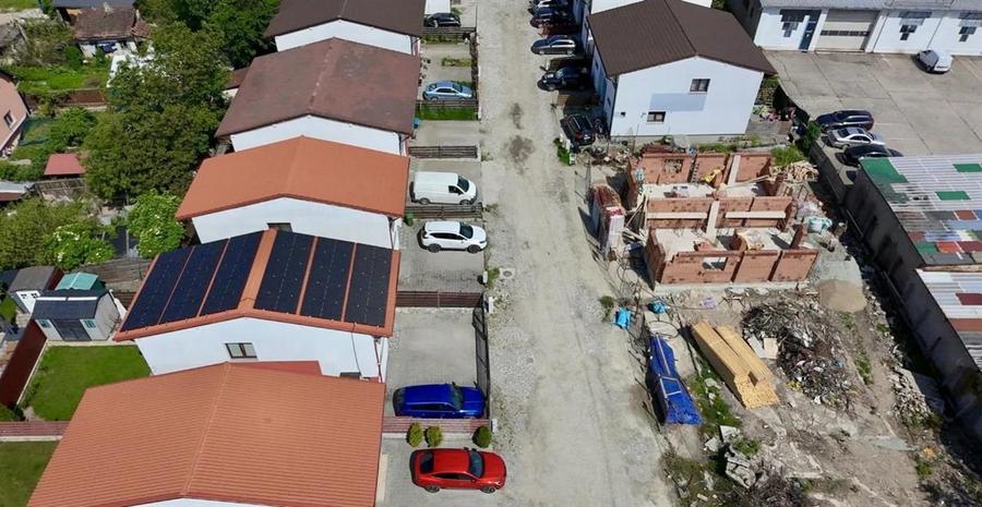 Duplex cu 4 camere cu Canalizare în Bartolomeu