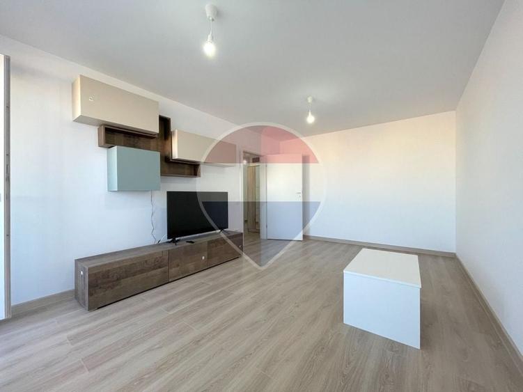 Apartament cu 3 camere decomandat, mobilat în Astra