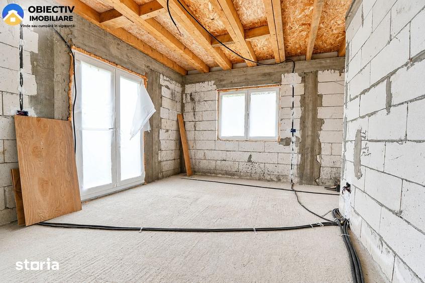 Casă cu 3 camere cu Teren 2335 Mp în Bodești